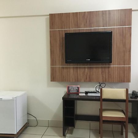 Diroma Exclusive - Piscinas Termais 24 Horas, Sauna, Copa Da Mamae, Limpeza Diaria, Estacionamento Gratis! Калдас-Новас Екстер'єр фото