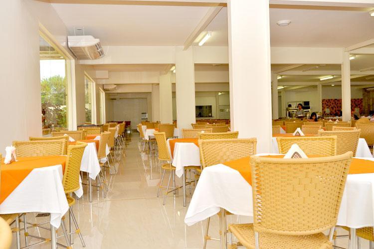 Diroma Exclusive - Piscinas Termais 24 Horas, Sauna, Copa Da Mamae, Limpeza Diaria, Estacionamento Gratis! Калдас-Новас Екстер'єр фото
